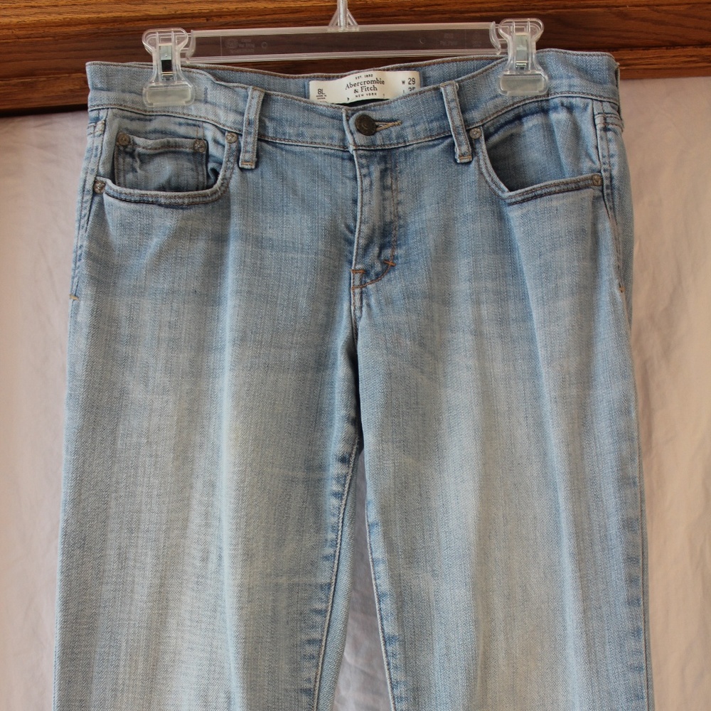 Abercrombie & Fitch Jeans [PRICE ⬇️!] - Picture 3 of 5